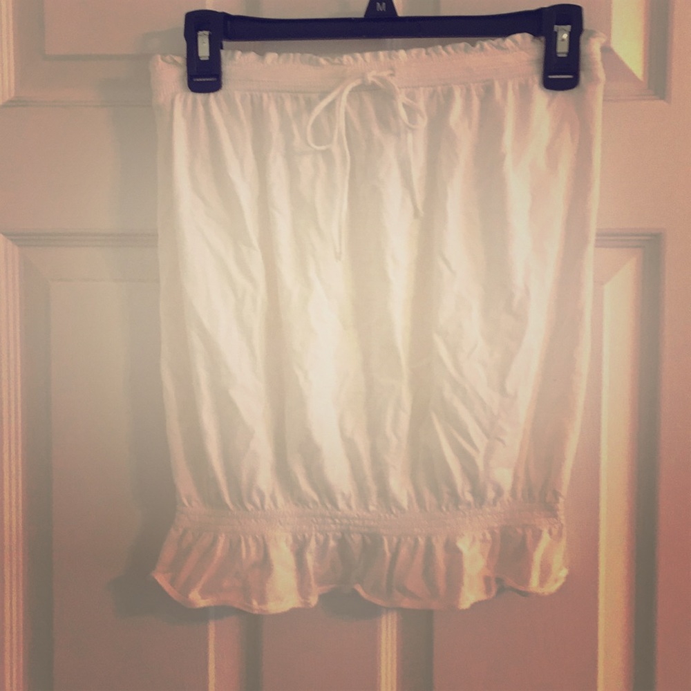 White strapless tank top